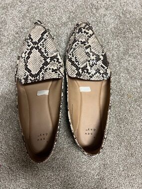 Snakeskin pattern flats